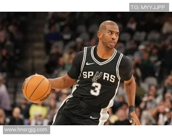 克里斯保罗：从篮球场上的指挥官到传奇球员的成长之路